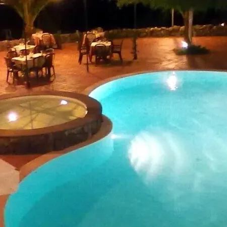 Borgo Nocchiara Hotel 3*