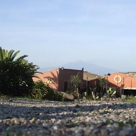 Hotel Borgo Nocchiara 3*