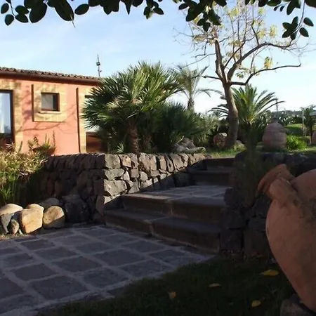 Borgo Nocchiara Hotell 3*