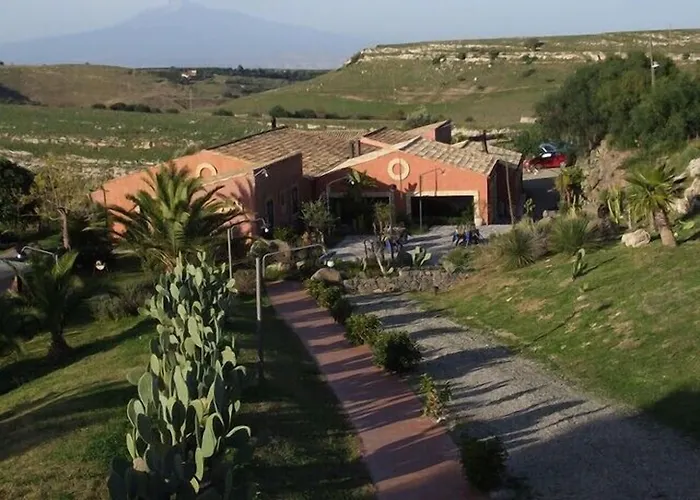 Hotel Borgo Nocchiara 3*